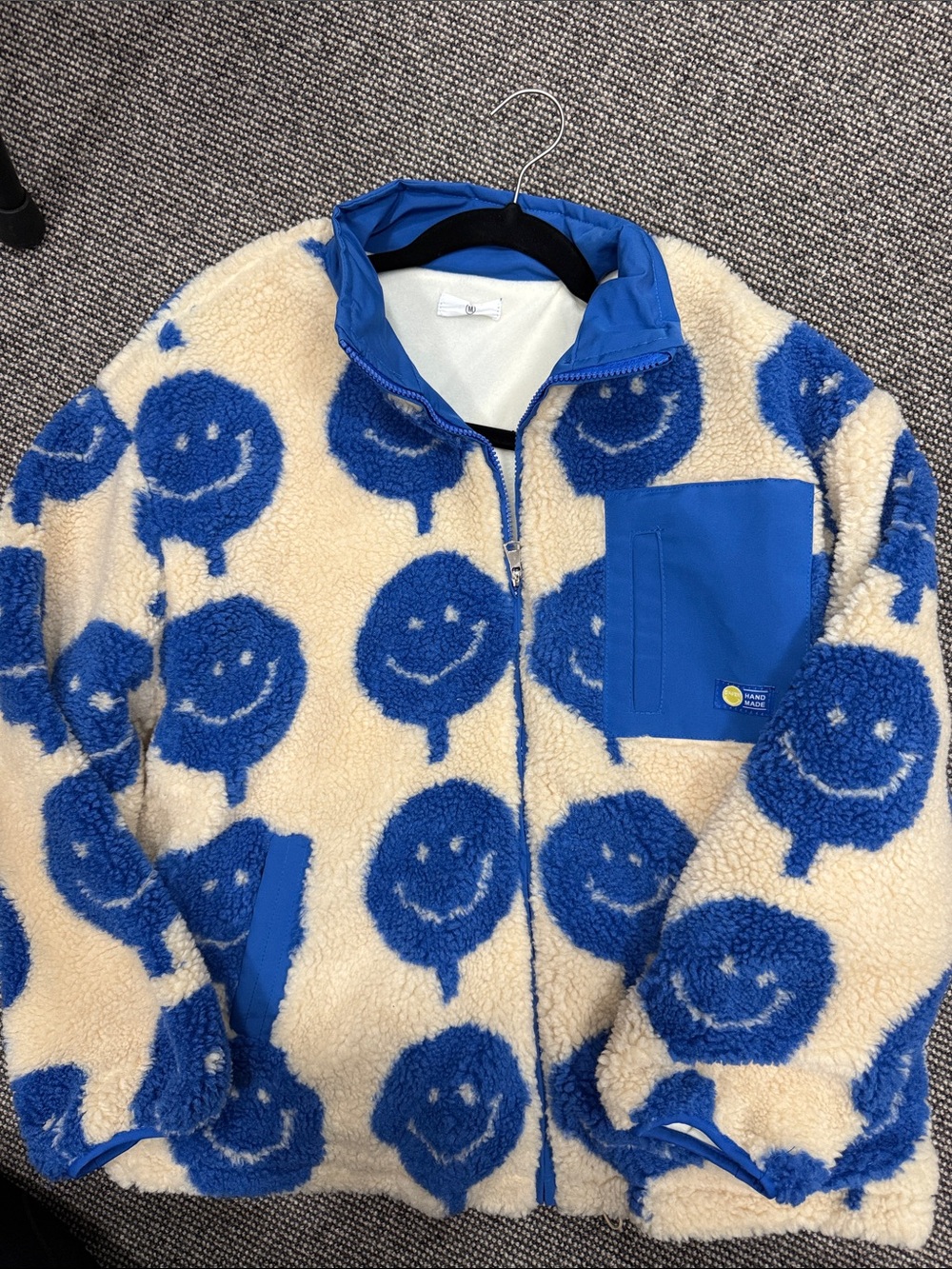Blue & Cream Smiley Sherpa Jacket - Cozy Zip-Up